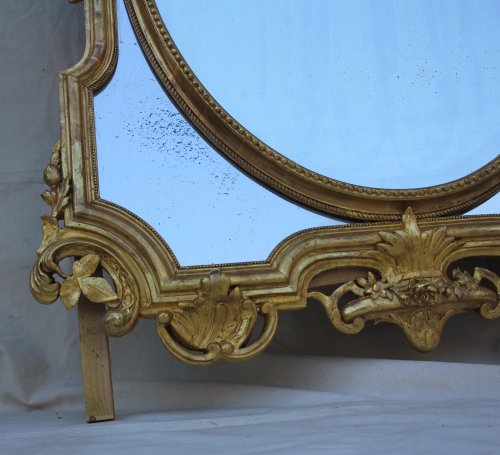 Miroir Napoléon III à parecloses et médaillon central - Miroirs, Trumeaux Style Napoléon III