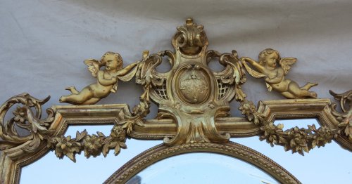 Antiquités - Miroir Napoléon III à parecloses et médaillon central