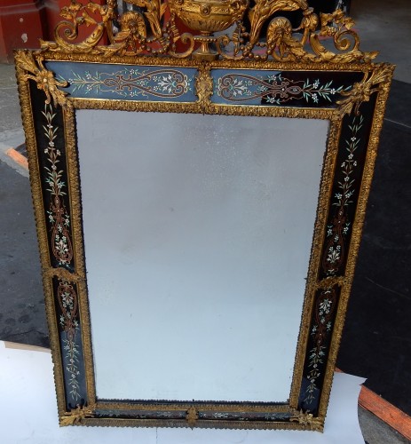 Miroir Venise et bronze doré à fronton avec cadre en verre émaillé - ABC Pascal