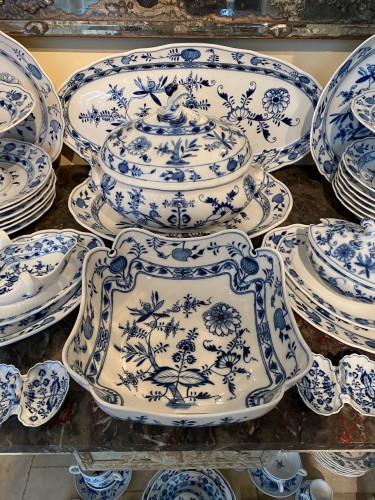 Très grand service de table en porcelaine de Meissen - Céramiques, Porcelaines Style Art nouveau