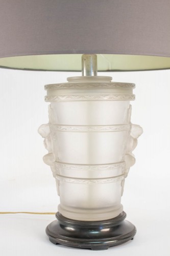 Luminaires Lampe - Paire de Lampes par Marc Lalique"Putti"