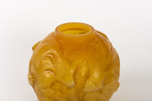XXe siècle - René Lalique  -Vase Formose " Butterscotch"
