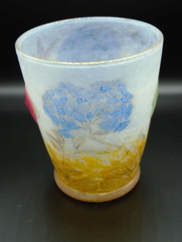 Verrerie, Cristallerie  - Daum Nancy - Vase Modèle "Hydrangeas "