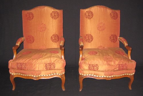 Paire de fauteuils "coin de feu" d'époque Louis XV - Sièges Style Louis XV