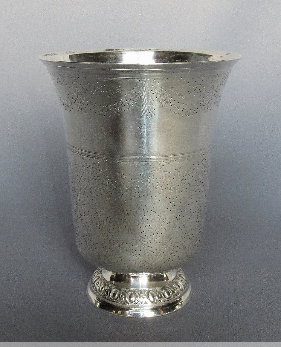 Timbale en argent massif Paris fin XVIIIe ou début XIXe siècle - N.41233