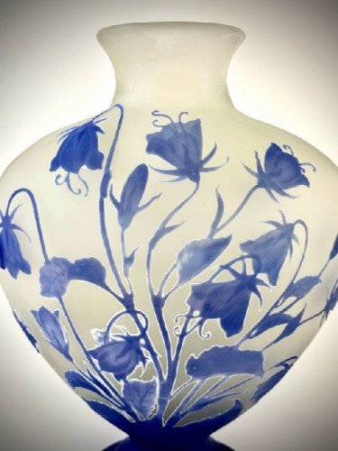 Antiquités - Emile Gallé  - Vase Art nouveau "Aux Perce-Neiges"