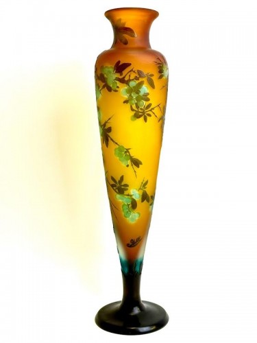 Verrerie, Cristallerie  - Emile Gallé - Grand vase Art nouveau "Prunus"