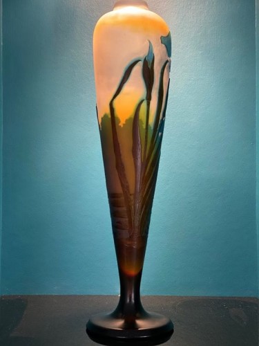 Emile Gallé - Vase Iris et nymphéas - Antiquités Art Nouveau