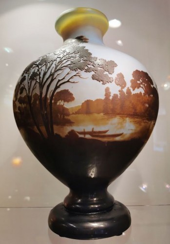 Emile Gallé Vase Art nouveau - Verrerie, Cristallerie Style Art nouveau