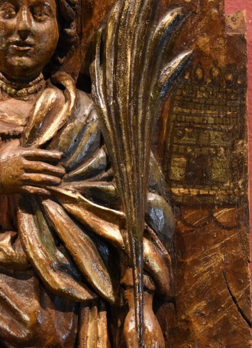 Panneau en haut-relief représentant Sainte-Barbe, Sud de la France 16e/17e Siècle - Antichità Castelbarco