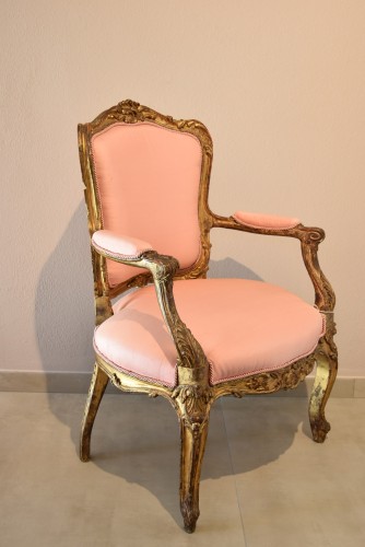 Sièges Fauteuil & Bergère - Paire de fauteuils en bois sculpté et doré