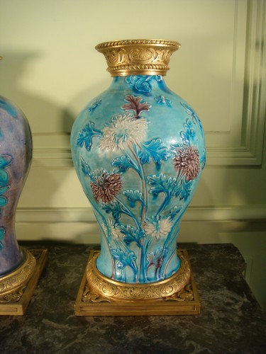 Céramiques, Porcelaines  - Deux Vases balustres grès émaillé - Epoque Ming