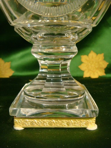 Antiquités - Vase veilleuse en cristal - Epoque Charles X