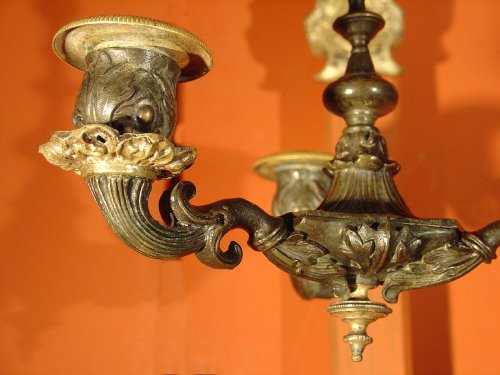 XIXe siècle - Paire d'appliques début XIXe en bronze