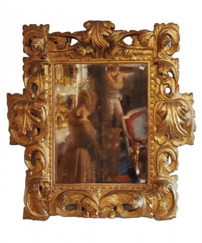 Miroir en bois doré début XVIIIe, travail Italien