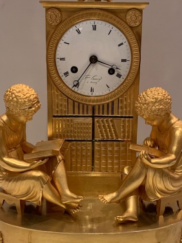 Pendule en bronze doré d'époque Empire - Horlogerie Style Empire