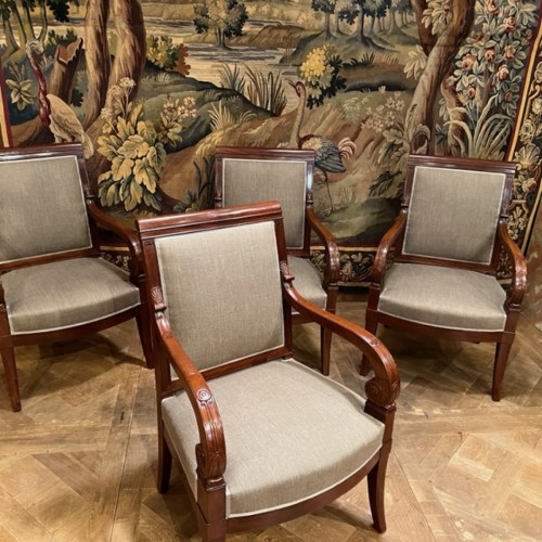 Antiquités - Série de 4 fauteuils estampillés Pierre Antoine Bellangé