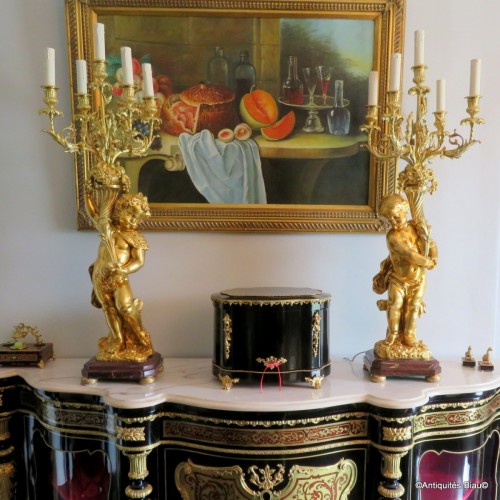 XIXe siècle - Paire de grands candélabres en bronze marqués CARRIER 