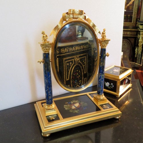 Miroirs, Trumeaux  - Miroir spyché en bronze et marqueterie de pierre dure