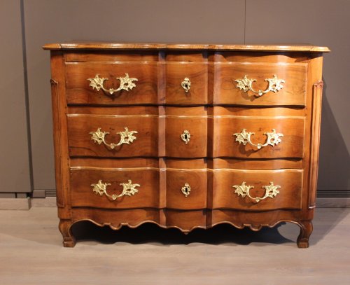 commode xiii