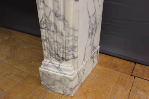 Cheminée en marbre fin XIXe siècle - Antiquités Christophe Rochet