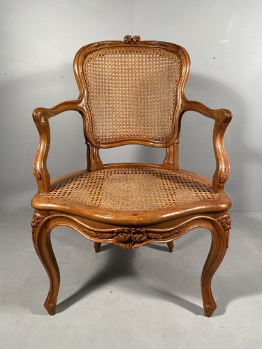 Paire de fauteuils cabriolets attribuée à F.GENY, Lyon vers 1765 - Franck Baptiste Provence
