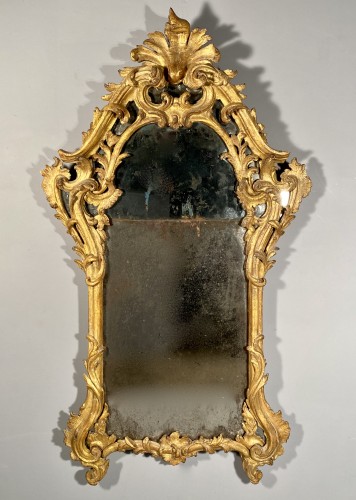 Miroir d’entre deux en bois doré, Gênes vers 1750 - Louis XV
