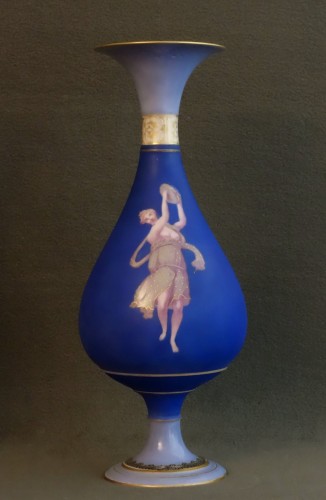XIXe siècle - Paire Vases fuseaux en porcelaine de Paris début XIXe