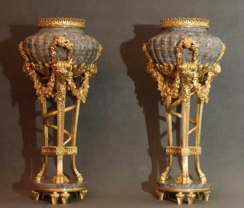 Paire de pots-pourris fin XIXe d'après un modèle de Gouthière - Objet de décoration Style 