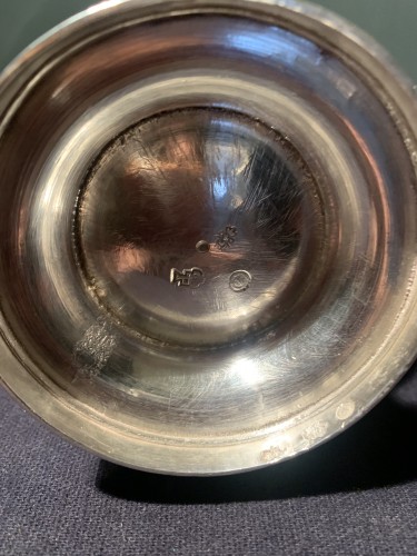 Antiquités - Pot à eau en argent de J.P Charpenat fournisseur de la couronne