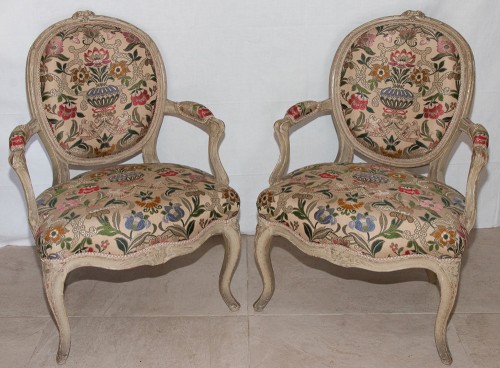 Paire de fauteuils en bois laqué époque Transition - Sièges Style Transition