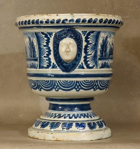 Vase à oranger - Nevers fin XVIIe début XVIIIe - Antiquités Philippe Glédel