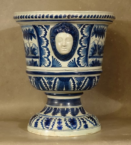 Grand vase à oranger - Nevers fin XVIIe début XVIIIe - Antiquités Philippe Glédel