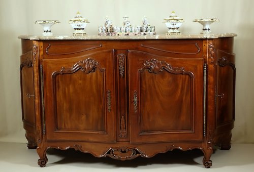 Buffet d'apparat en acajou - Bordeaux XVIIIe siècle - Mobilier Style Louis XV