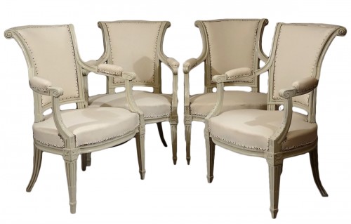 Quatre fauteuils d'époque Louis XVI par Pierre Pillot