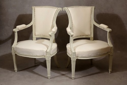 Quatre fauteuils d'époque Louis XVI par Pierre Pillot - Sièges Style Louis XVI