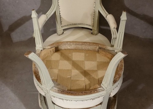 Antiquités - Quatre fauteuils d'époque Louis XVI par Pierre Pillot
