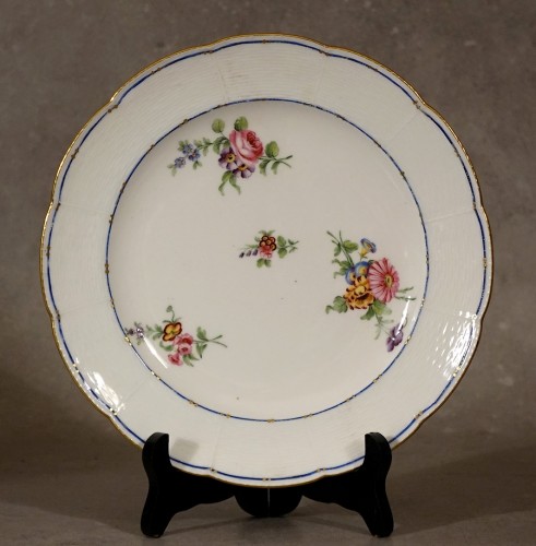Quatre assiettes "à osier" - Sèvres XVIIIe - Céramiques, Porcelaines Style 