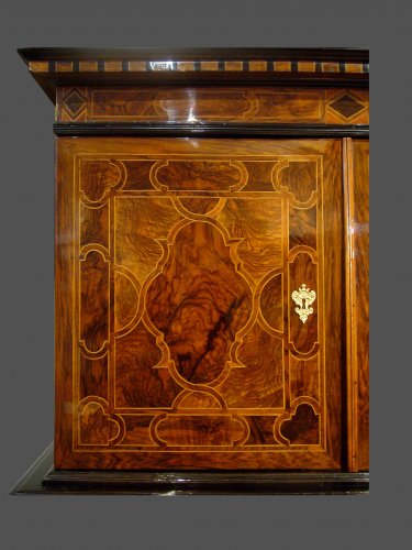 Cabinet marqueté d'époque fin XVIIe siècle - Antiquités Rigot et Fils