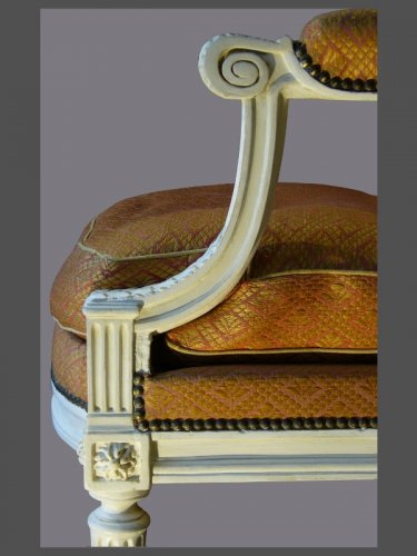 Antiquités - Paire de fauteuils "à la Reine" d'époque Louis XVI estampillés Dupain
