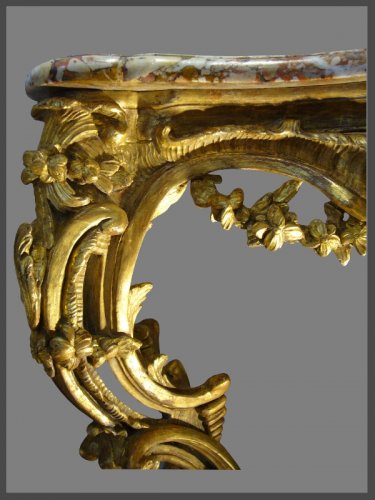 Table en console en bois doré d'époque Louis XV d'après Contant d'Ivry - Antiquités Rigot et Fils