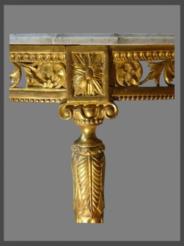 Mobilier Console - Console en bois doré d'époque Louis XVI