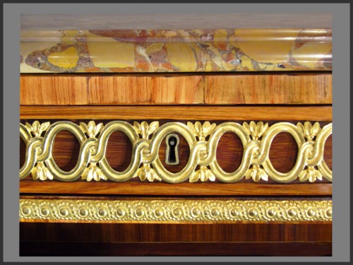 Console desserte d'époque Louis XVI estampillée RVLC et poinçon JME - Louis XVI