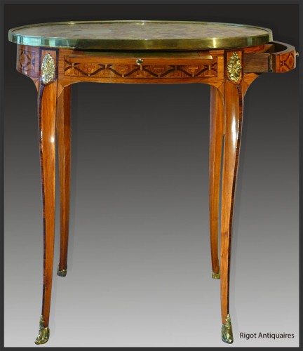Mobilier Table & Guéridon - Table de salon estampillée P. GARNIER d'époque Transition