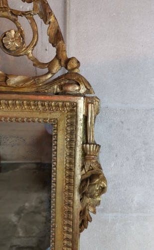 Louis XVI - Miroir néoclassique d’époque Louis XVI vers 1781.