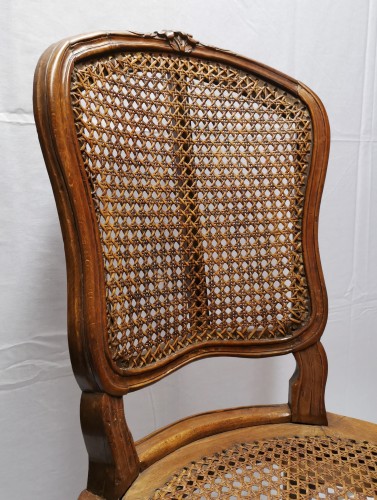Louis XV - Suite de quatre chaises à fonds de canne d'époque Louis XV, vers 1750