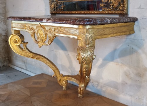 Console en bois de chêne sculpté et doré d’époque Régence vers 1715 - 1720 - Sérignan Antiquités
