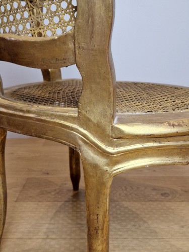 Antiquités - Paire de cabriolets Lyonnais en bois doré attribués à François-noël Geny