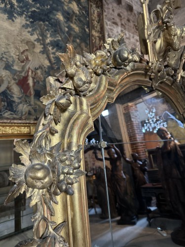Napoléon III - Miroir de cheminée en bois doré à décor cynégétique “au cerf”  d’époque Napoléon III