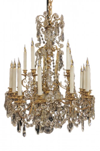 Lustre à 25 lumières en bronze et cristal de Baccarat, fin du XIXe siècle